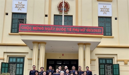 Công đoàn Viện KSND quận Nam Từ Liêm hưởng ứng tuần lễ áo dài